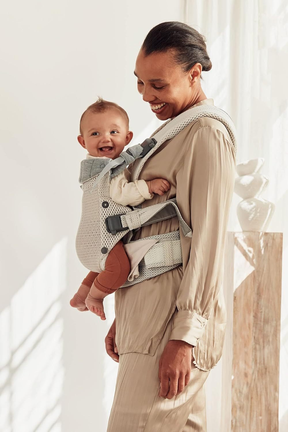 Portabebés Ergonómico AirMesh™ | Frescura y Comodidad para Ti y Tu Bebé
